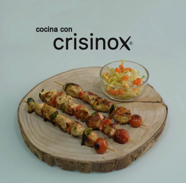 Cocina con Crisinox: Brochetas de pollo con verduras